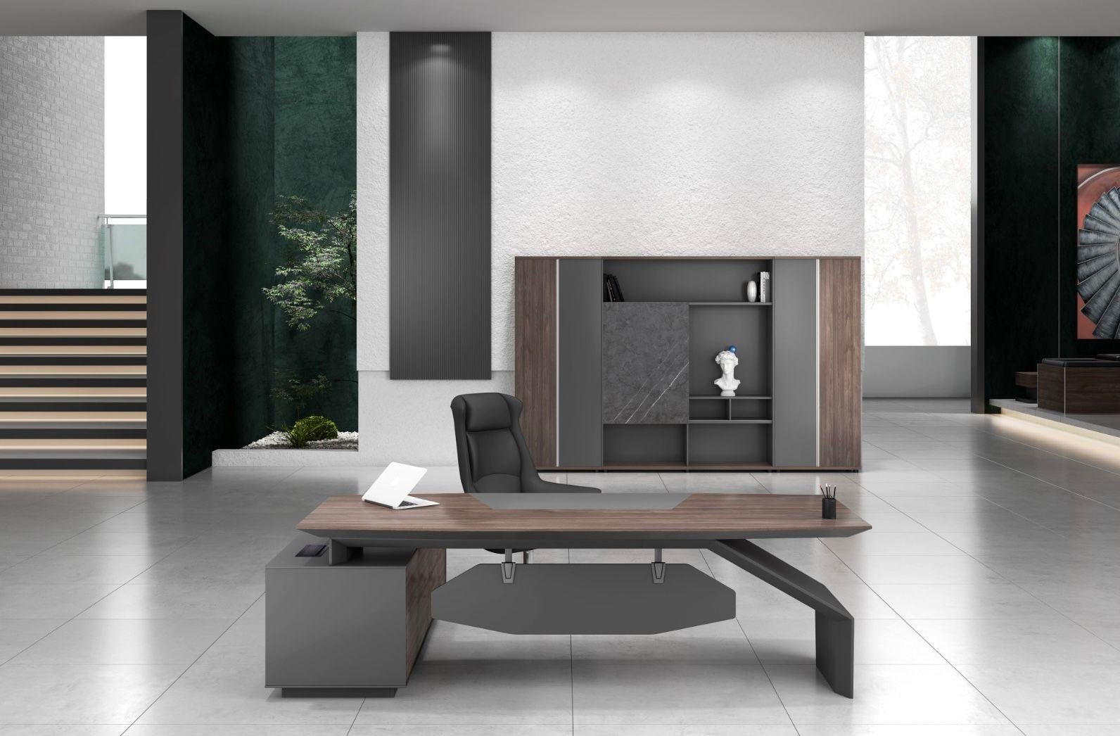 Office Desks/ Office Furniture Store in Qatar